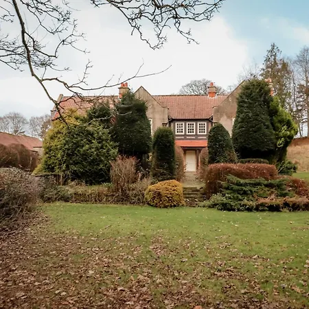 Gallows Hill 3* Скарборо